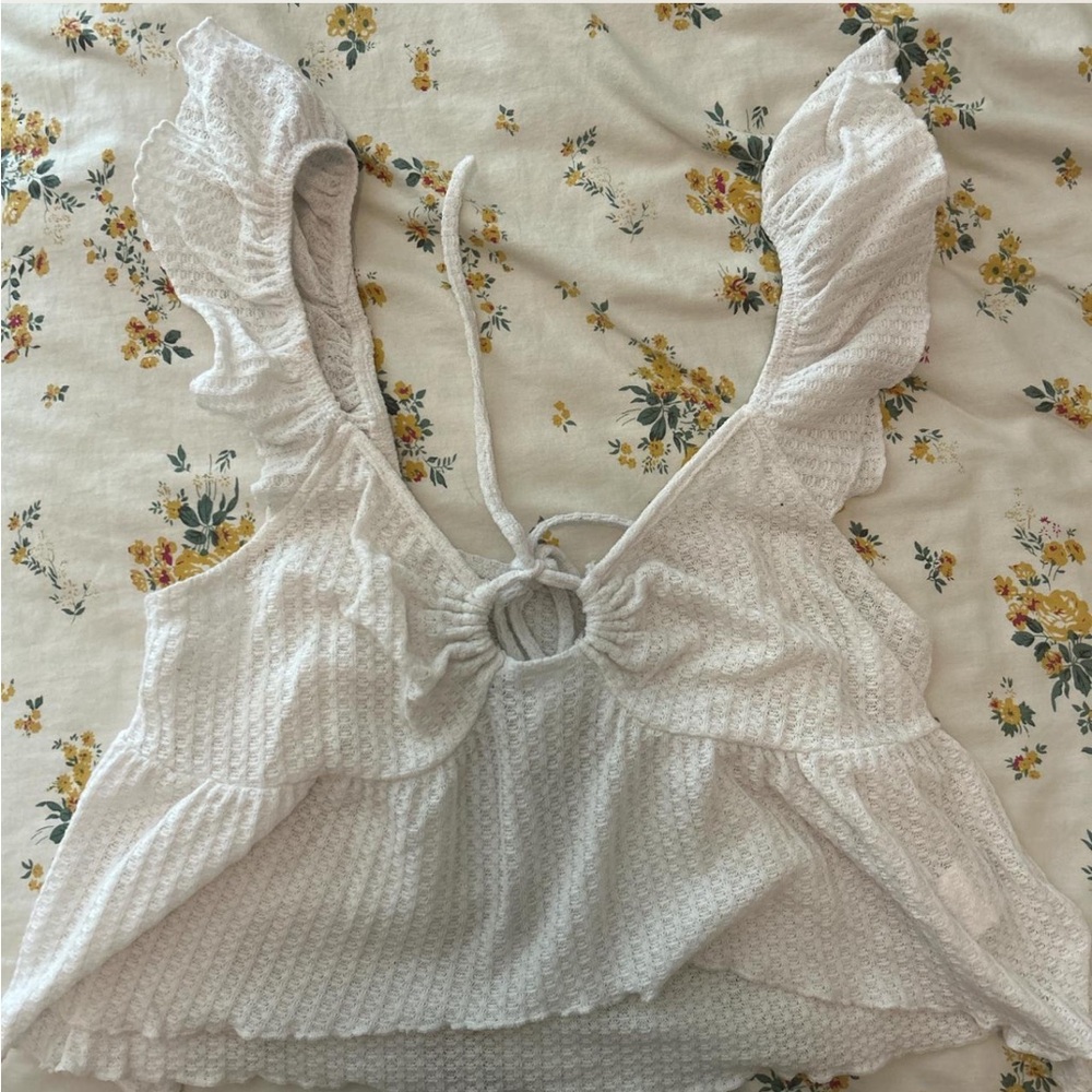 SHEIN White Textured Ruffle Crop Top
